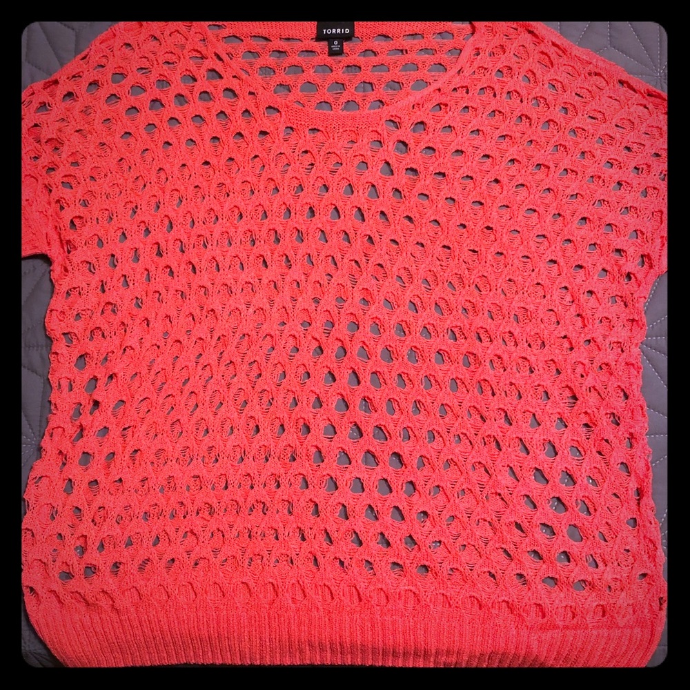 Cut out shirt
